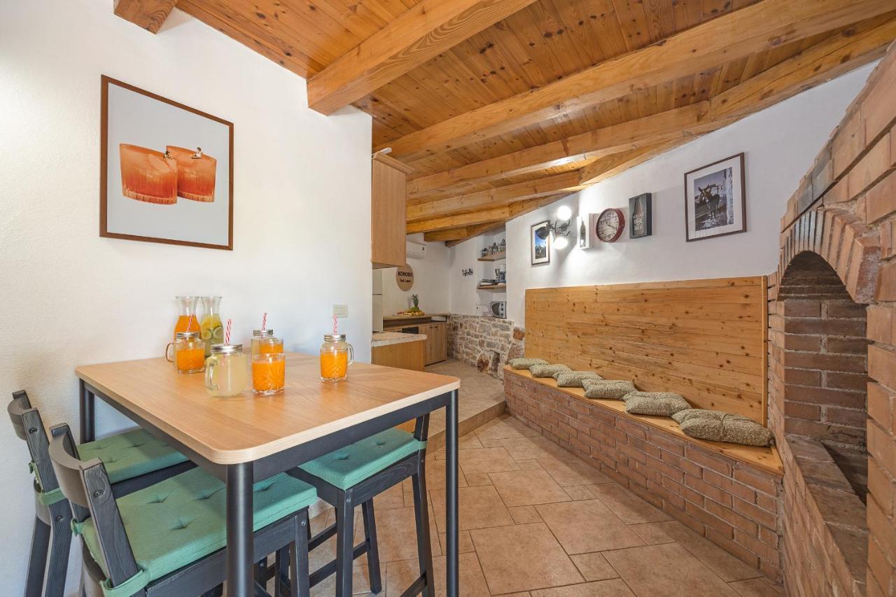 Villa Laura - Orihi Barban Extérieur photo