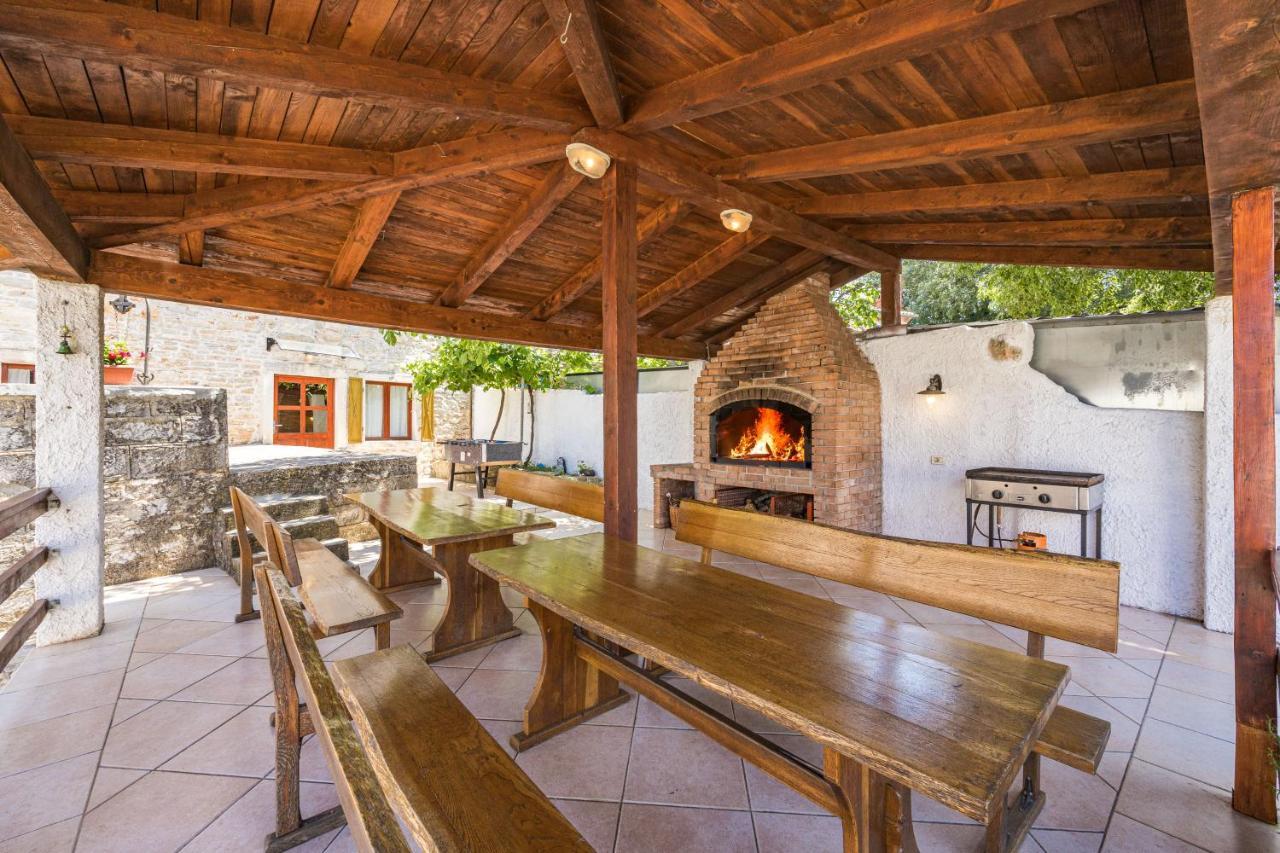 Villa Laura - Orihi Barban Extérieur photo