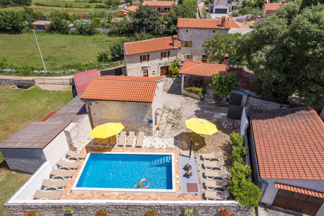 Villa Laura - Orihi Barban Extérieur photo